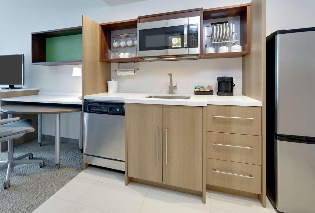 Home2 Suites By Hilton Хагерстаун Номер фото